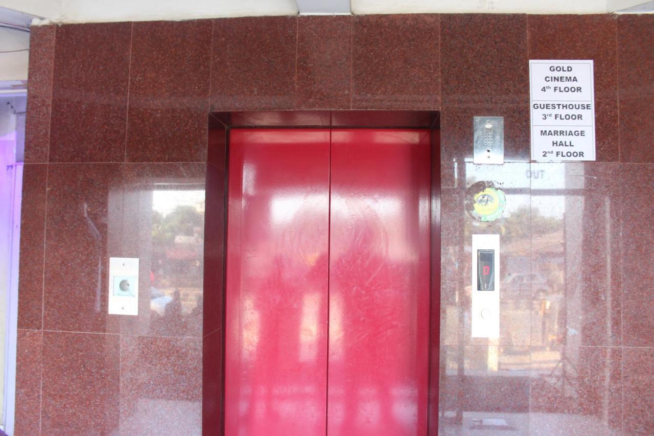 Lg Towers Hotel Guwahati Ngoại thất bức ảnh