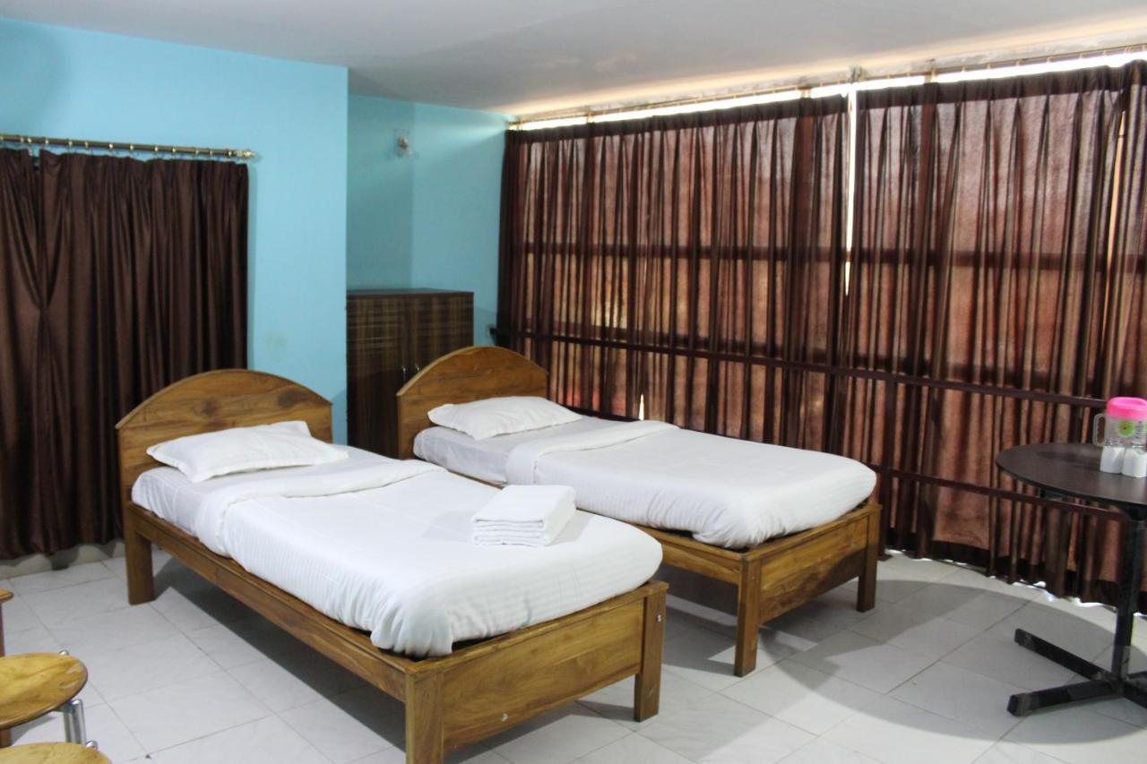 Lg Towers Hotel Guwahati Ngoại thất bức ảnh